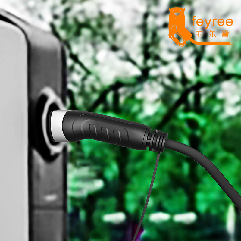 Feyree Type2 Spina Maschio EV  - Ev Charger 11Kw Three Phase recensione e prezzo